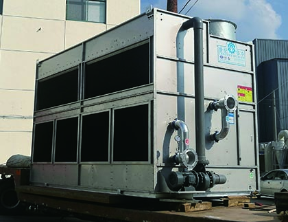 <b>闭式冷却塔</b>